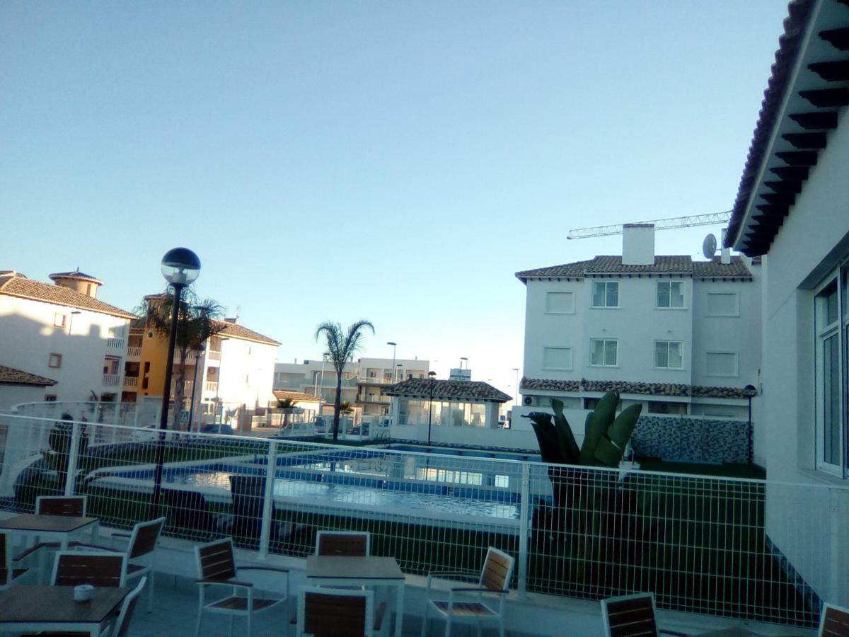 Flat La Marina Del Pinet Apartment Alicante Exterior photo